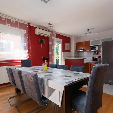 别墅 Vila Snjezana 特罗吉尔